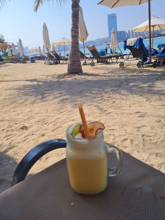 Strand Rixos The Palm Hotel & Suites