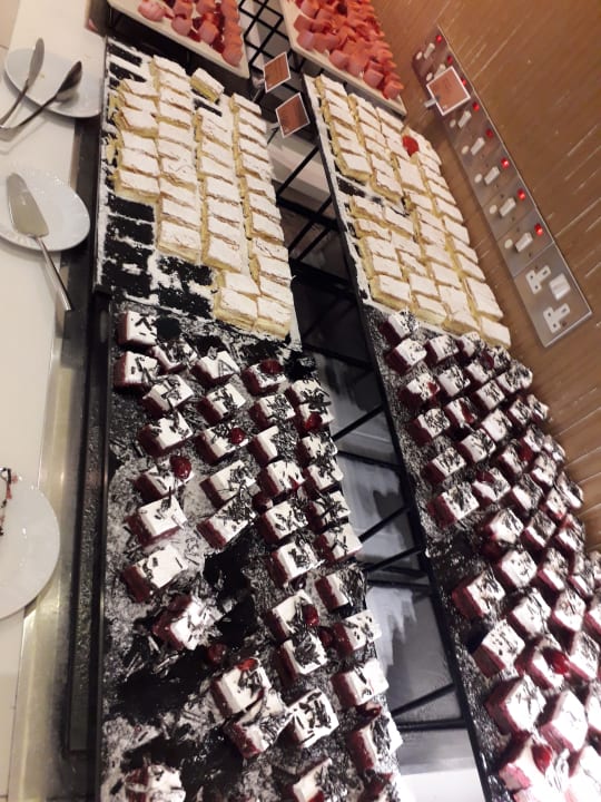 Gastro Mediterranean Beach Hotel