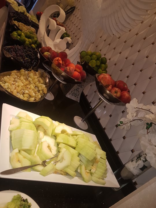 Gastro Azura Deluxe Resort & Spa Hotel