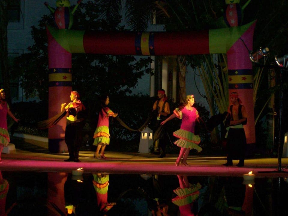 Abendshow am Novotel Pool Novotel Sharm El Sheikh