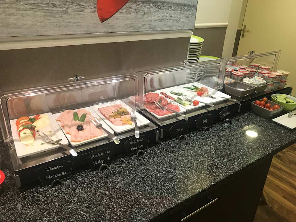 Frühstücks-Buffet Fred Hotel Zürich Hauptbahnhof