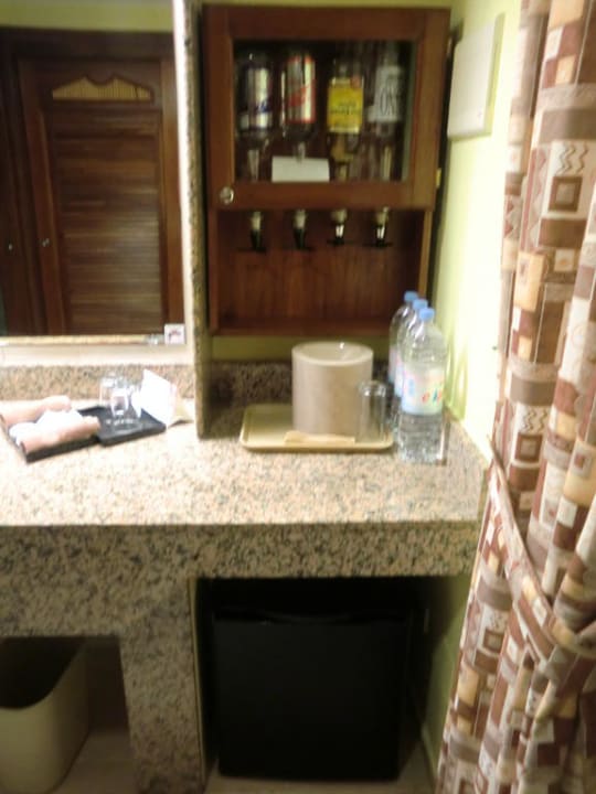 Minibar und Kühlschrank Hotel Riu Tequila