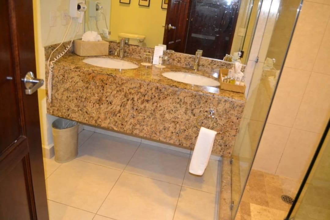 Bad Zimmer 6109 BlueBay Grand Esmeralda