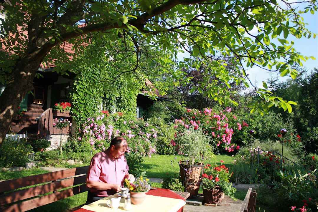 Urlaubsglück & Sommerfrische Altes Gehöft Hotel Altes Gehöft am Lormanberg
