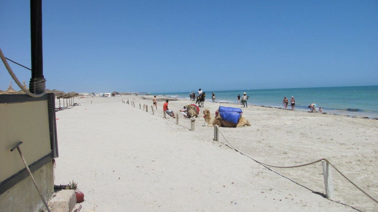 Strand immer sauber Djerba Aqua Resort
