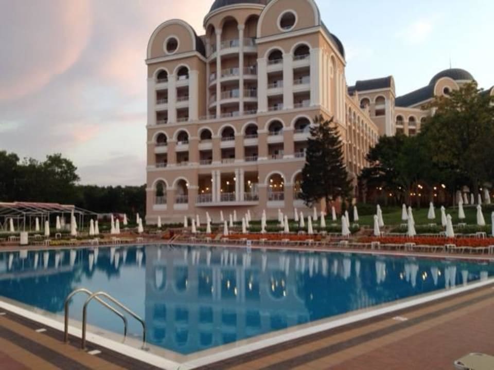 Pool Dreams Sunny Beach Resort & Spa