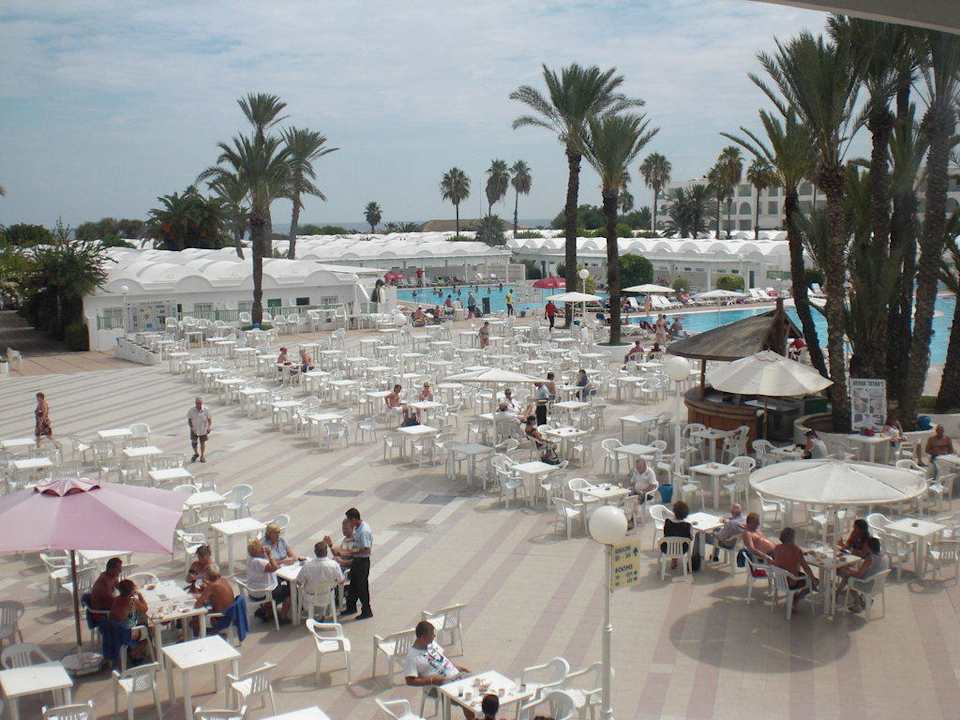 Ausblick von der Lobby über die Anlage El Mouradi Club Kantaoui