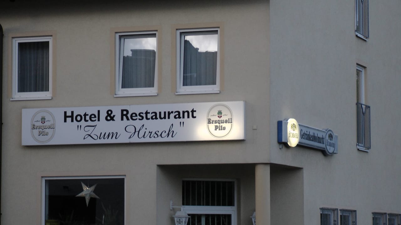 Außenansicht Hotel Zum Hirsch