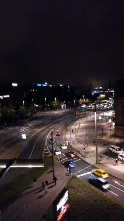 Ausblick vom Zimmer (4. Etage) 406 Victor's Residenz Hotel Leipzig