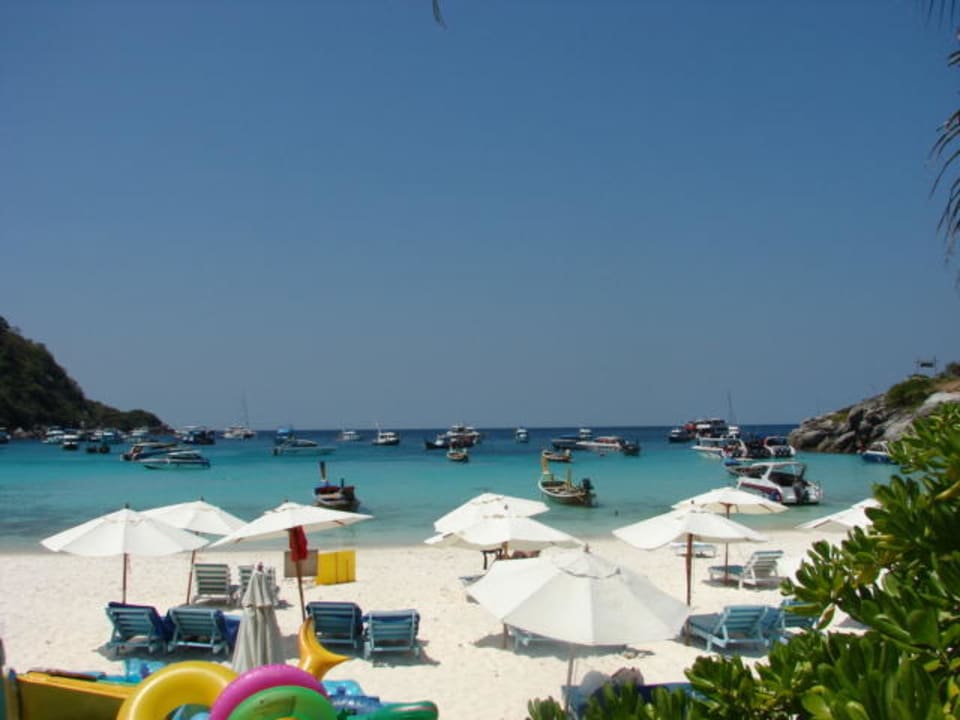 Invasion der Boote Hotel The Racha