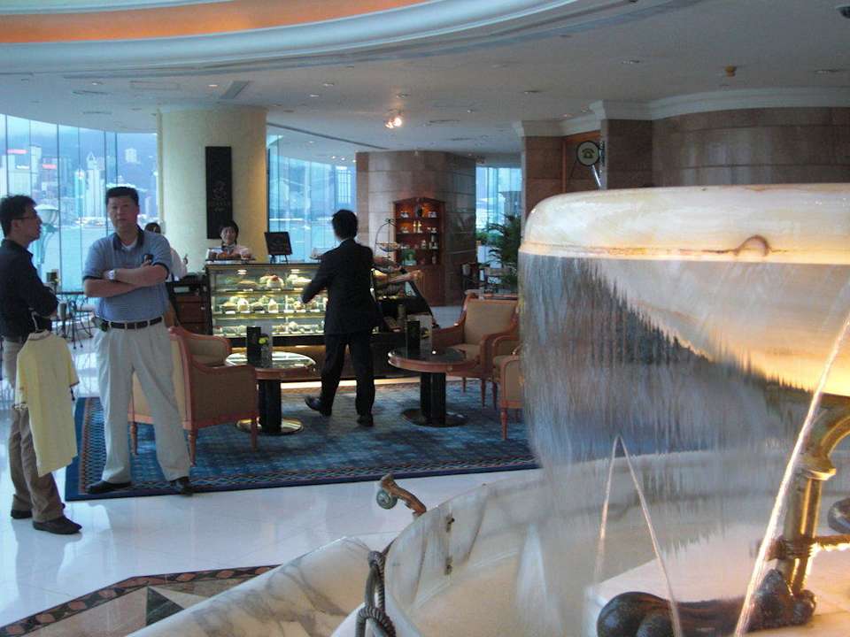 Lobby Harbour Grand Kowloon