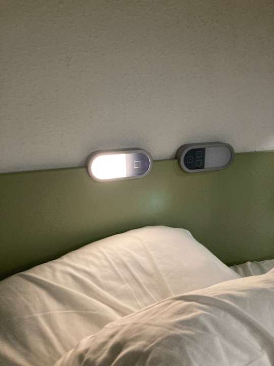Zimmer ibis budget Köln Messe