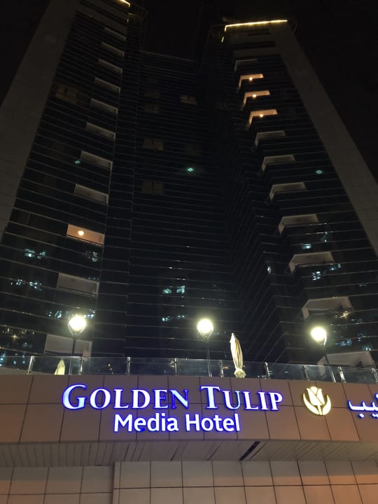 Außenansicht Golden Tulip Media Hotel