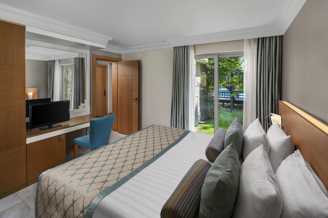 Zimmer Papillon Ayscha