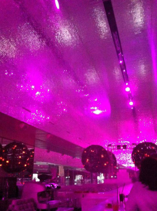 Atrium Beleuchtung Adam & Eve - Adults only