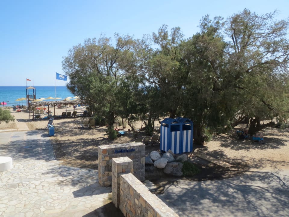 Umkleidekabinen beim Strand verfügbar Apollonia Beach Resort & Spa