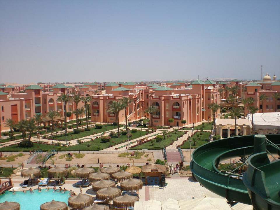 Ansicht von der Plattform der Rutschen Pickalbatros Aqua Park Resort - Hurghada