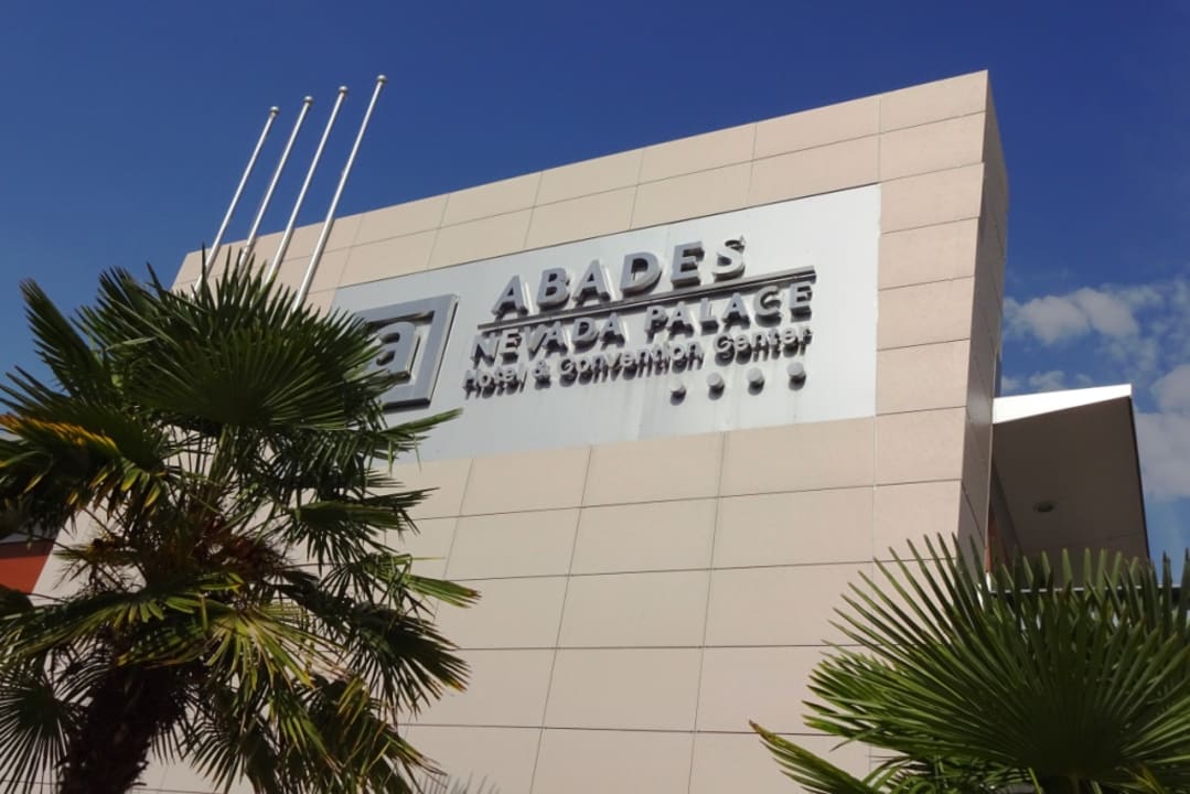 Außenansicht Hotel Abades Nevada Palace