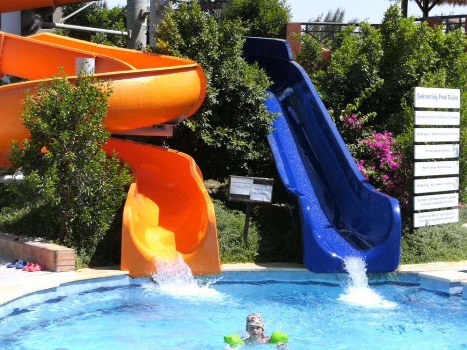 Wasserrutschen Spaß pur! Bellagio Beach Resort & Spa