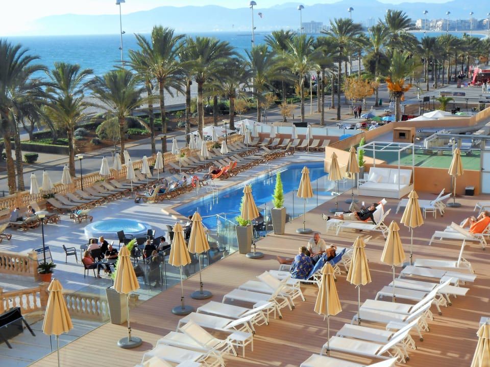 Blick zum Pool allsun Hotel Pil-lari Playa