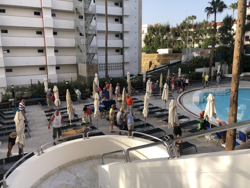 Pool allsun Hotel Lucana