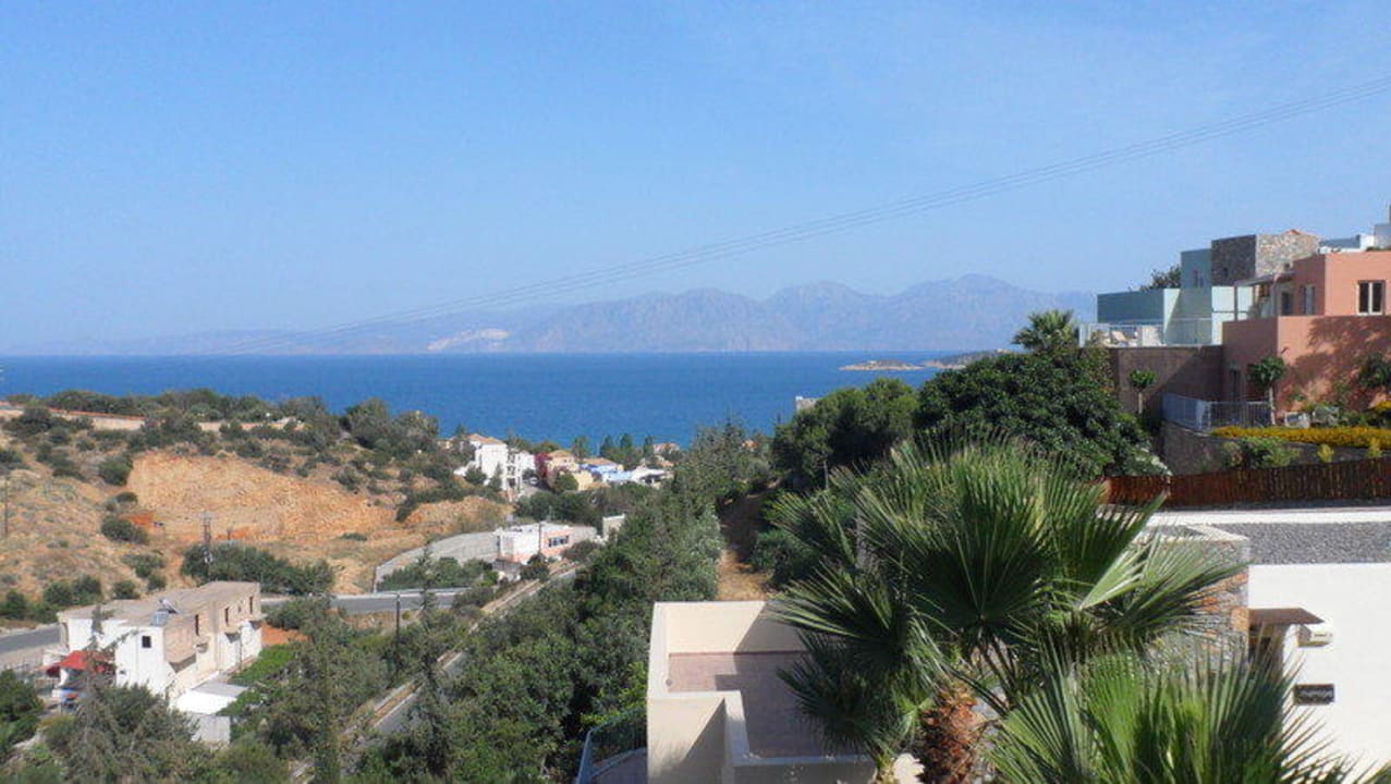Ausblick auf Anlage und Meer Hotel Pleiades Villas