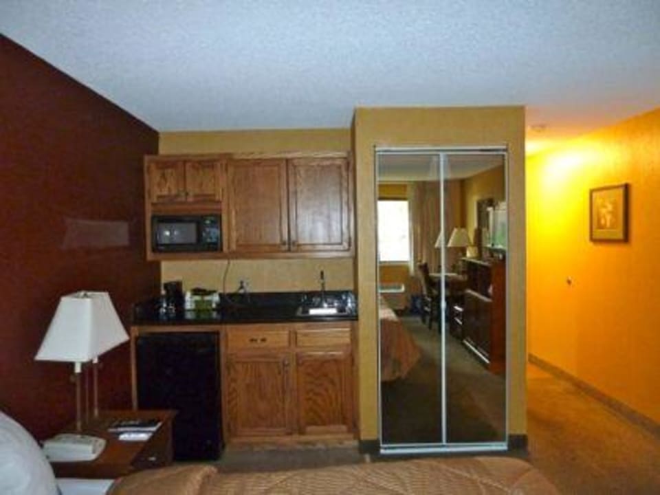 Küchenzeile im Zimmer Hotel Quality Inn & Suites Boulder