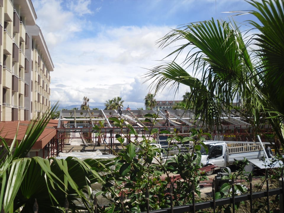 Baustelle Hane Family 10.04.2012 Hane Family Resort