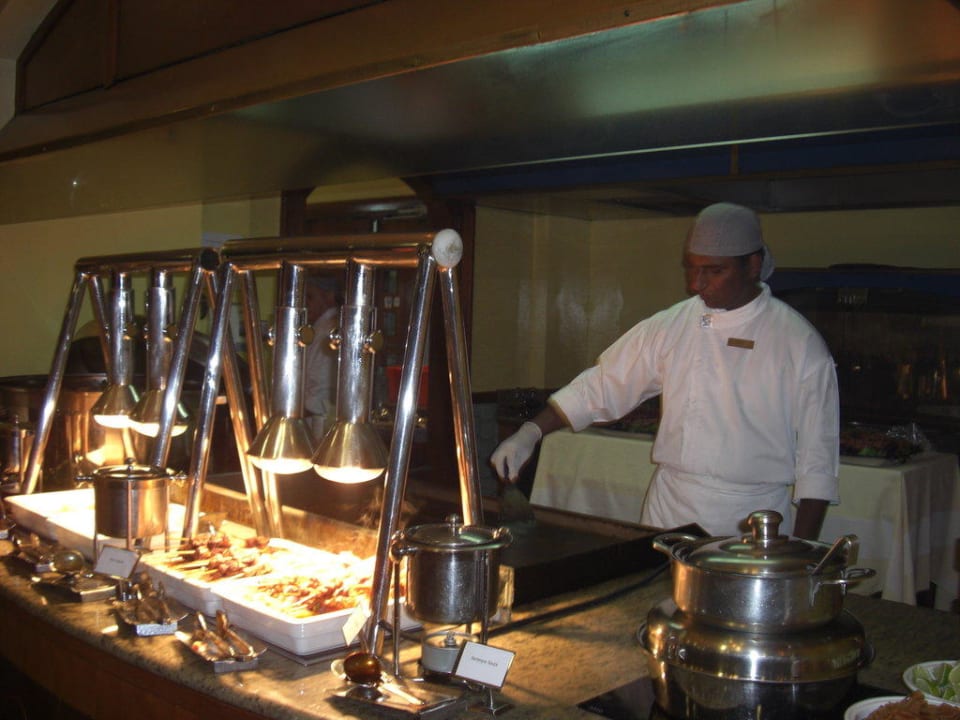 Buffet Le Meridien Mina Seyahi Beach Resort & Waterpark