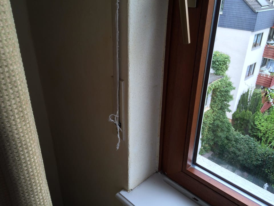 "Rolladen und Fenster" Hotel Offenbacher Hof (Offenbach am