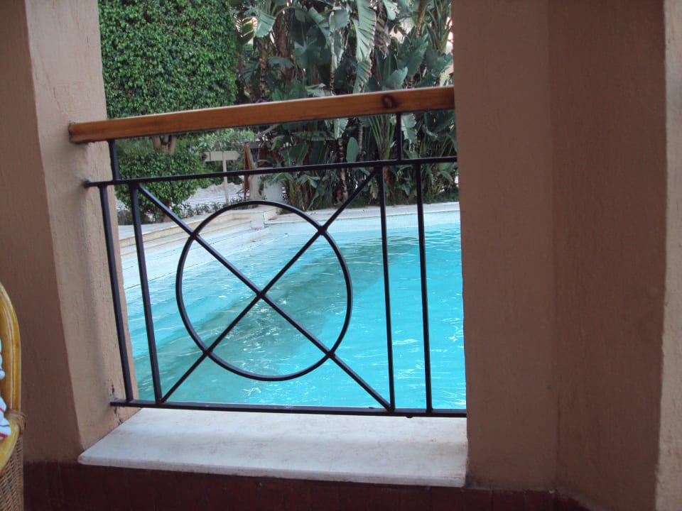 Blick auf den pool Makadi Palace