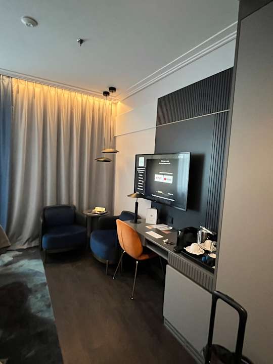 Zimmer Garamond, a Tribute Portfolio Hotel, Krakow Old Town