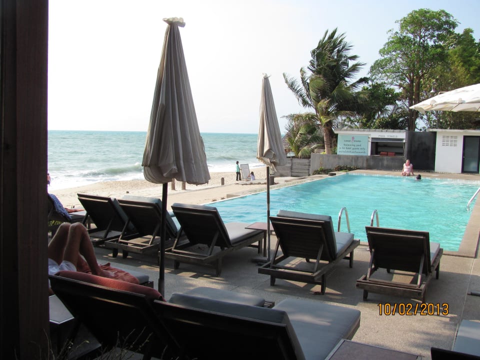 Kleiner Pool mit Superlage am Strand Lamai Wanta Beach Resort