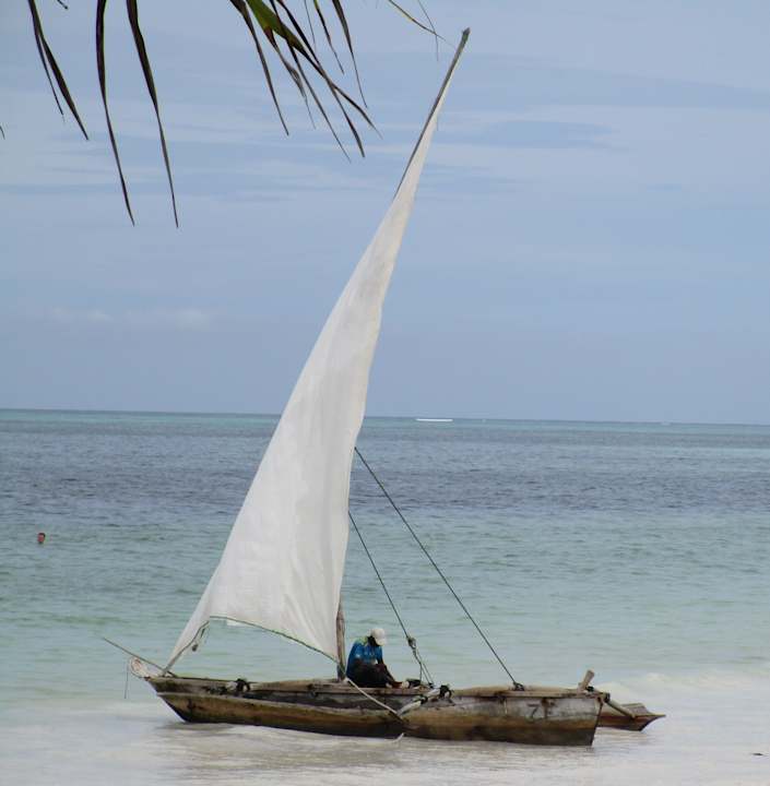 Strand Neptune Pwani Beach Resort & Spa