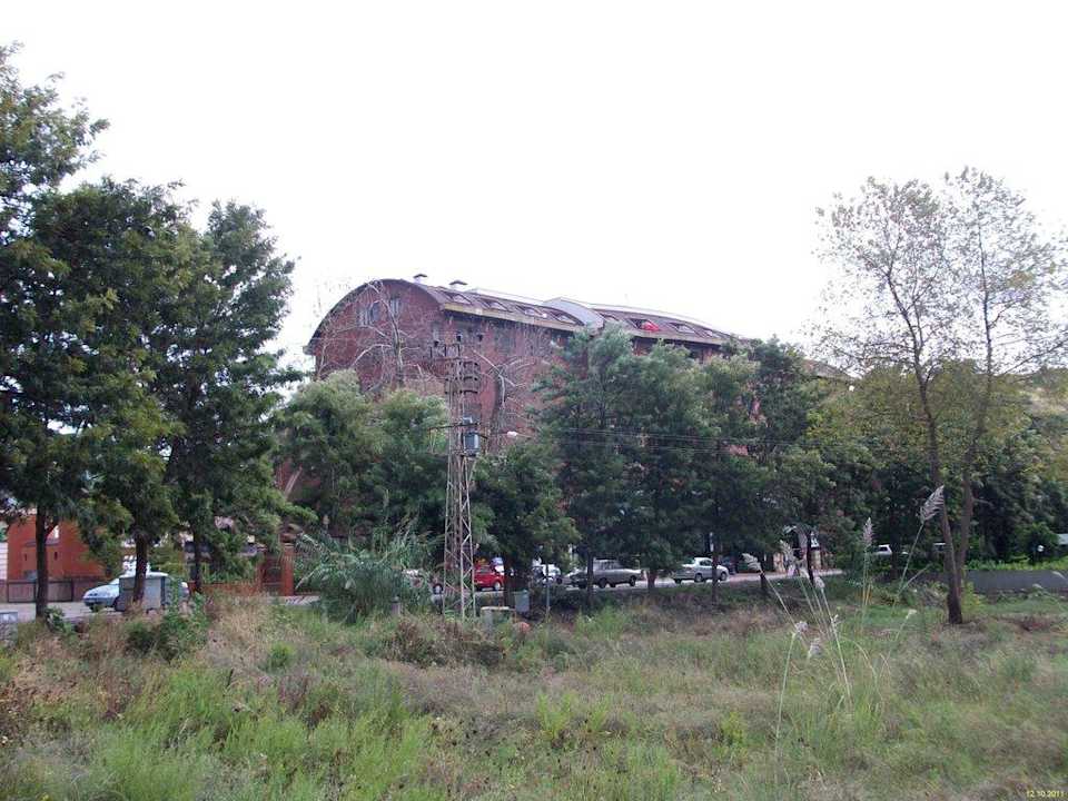 Hotelaußenansicht NoxInn Club