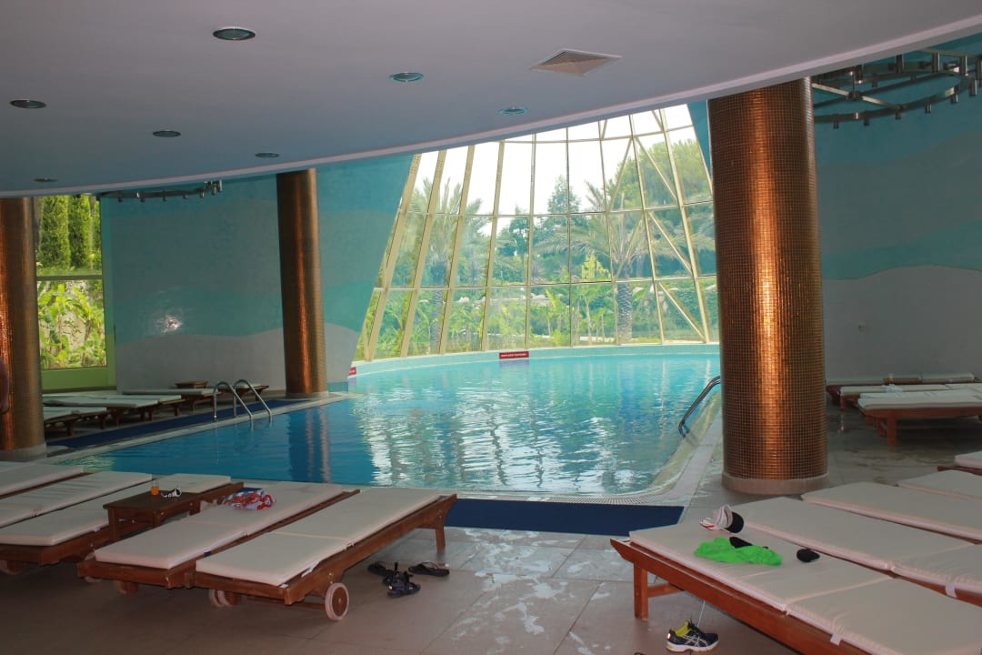 Basen kryty w SPA Blue Waters Club