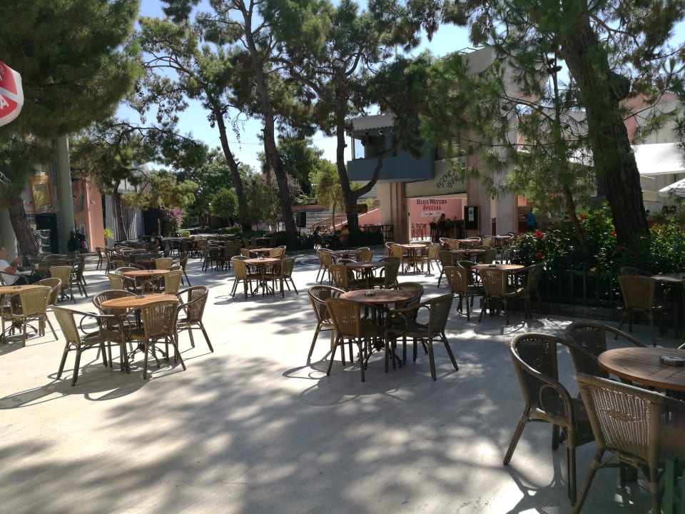 Restaurant Blue Waters Club