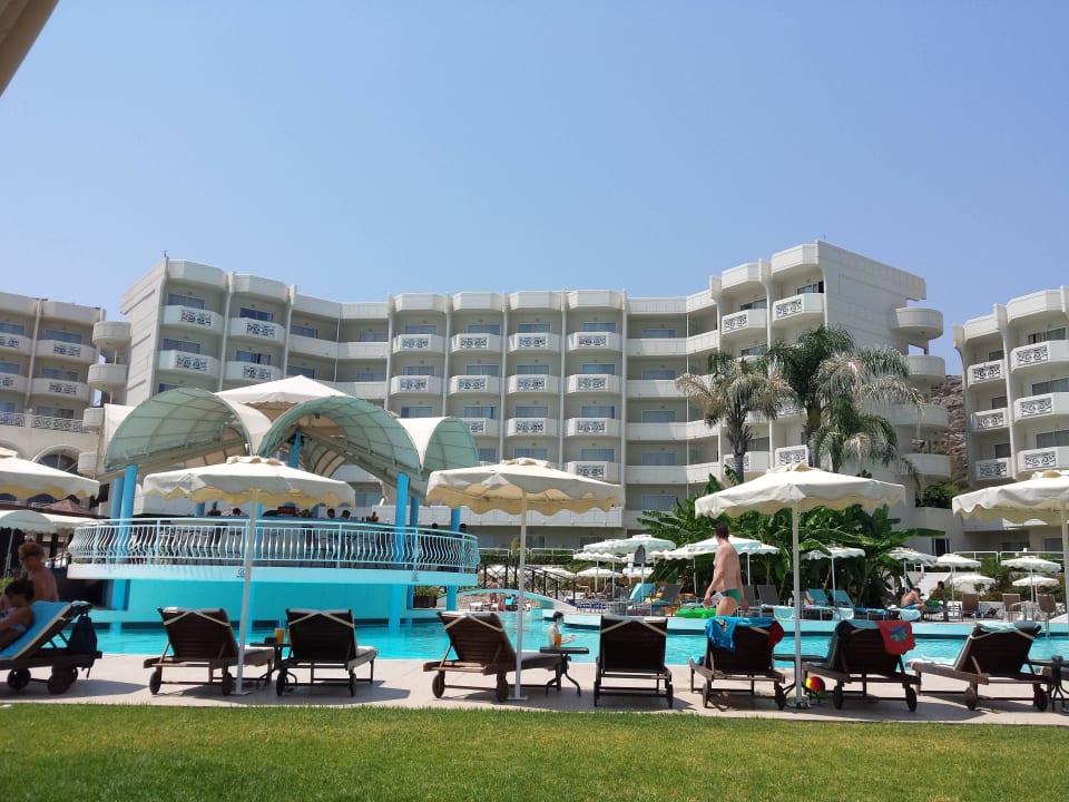 Vom Strand aufs Haus Rodos Palladium Leisure & Wellness