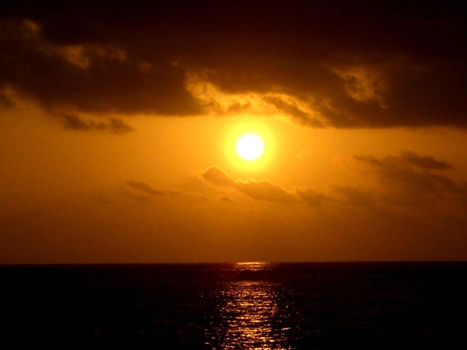 Grell Summer Island Maldives