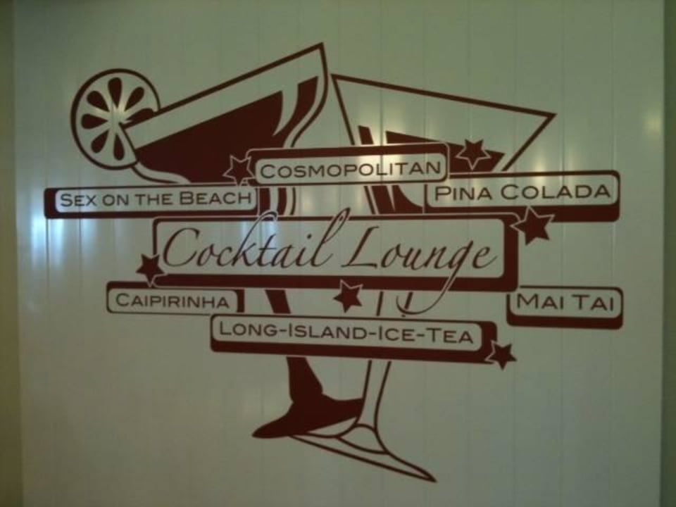 Unsere Cocktail Lounge mit Sky-TV Strandhotel Grömitz