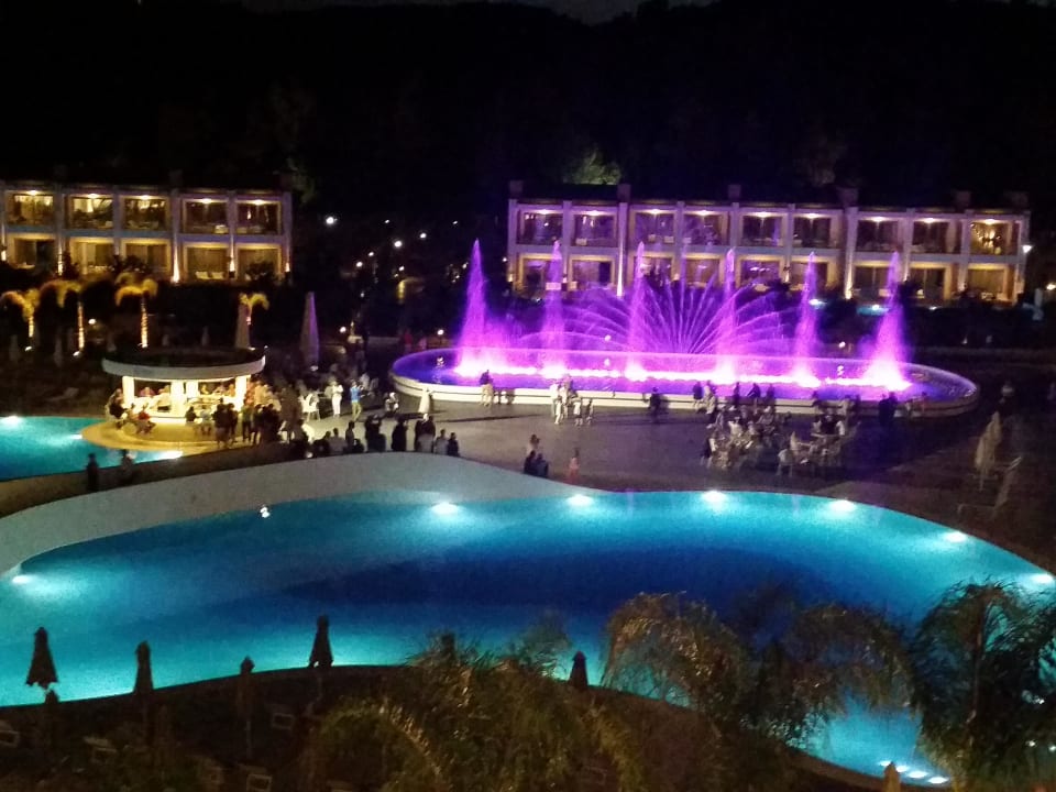 Wassershow Princess Andriana Resort & Spa