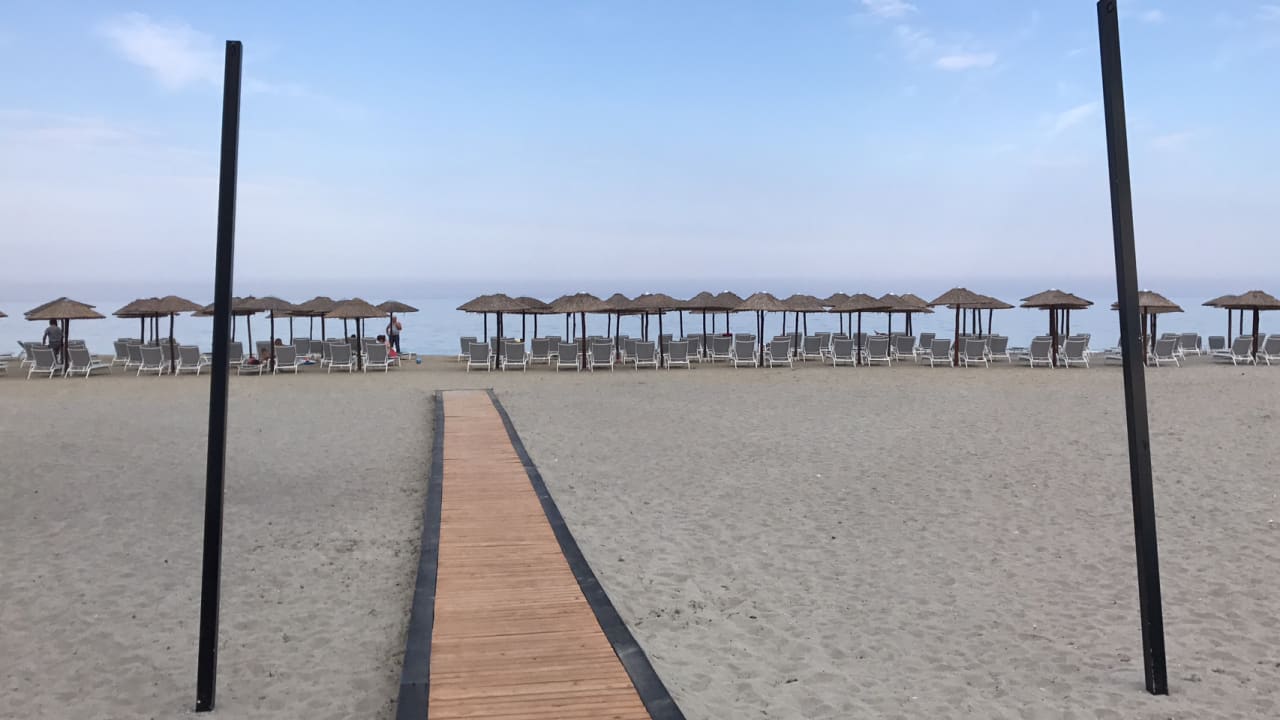 Strand Hotel Dion Palace Resort and Spa