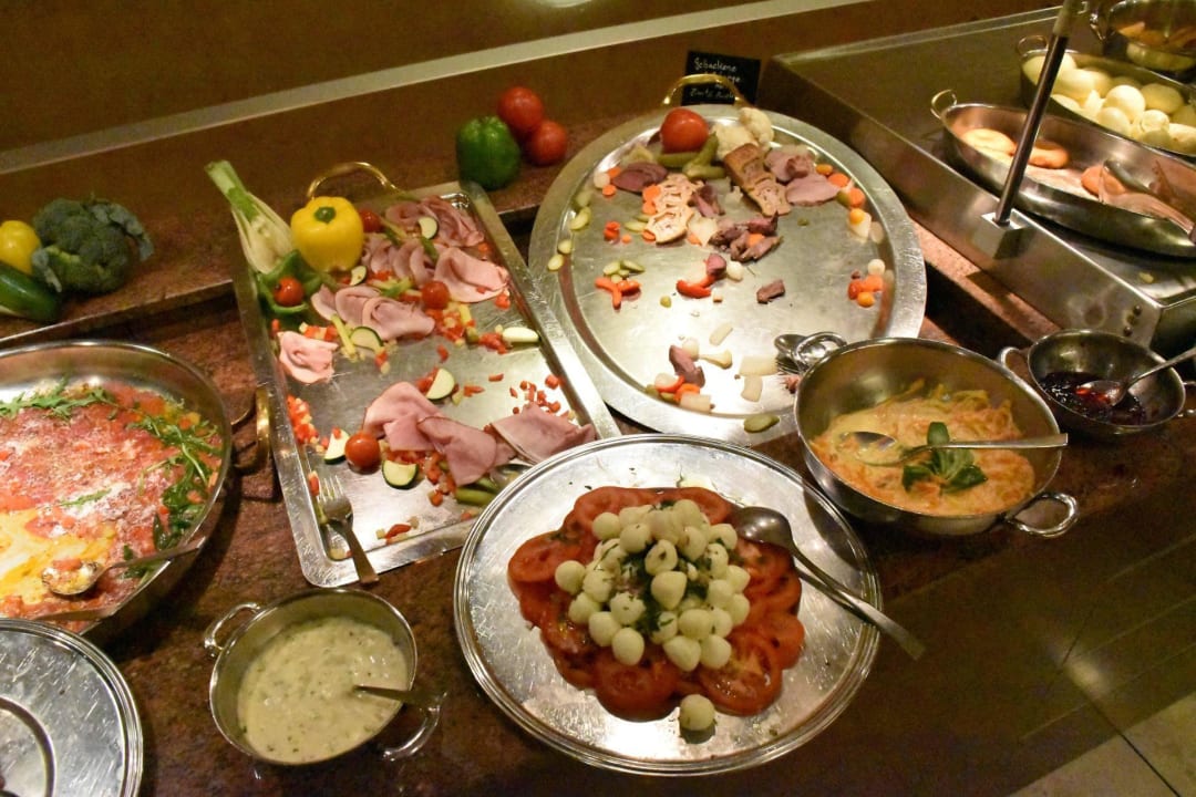 Buffet am Abend Hotel Mercure Hameln