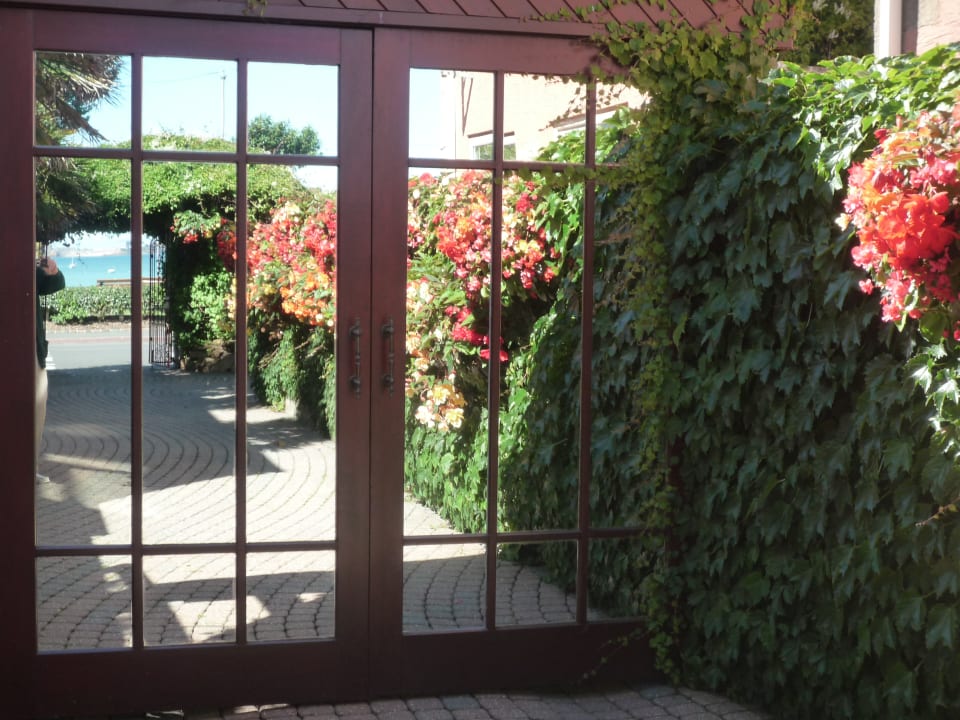 Außenansicht Panorama Guest House