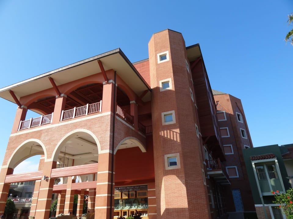 Blick aufs Haupthaus Megasaray Club Belek