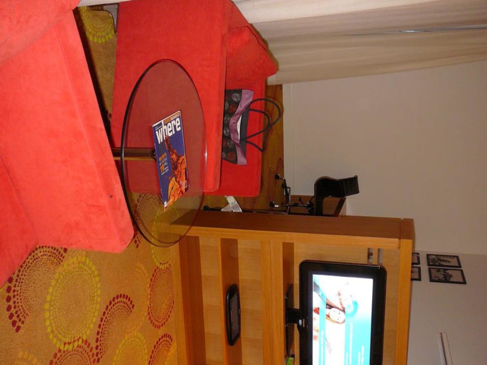 Blick zum Sat-TV Courtyard Hotel Budapest City Center