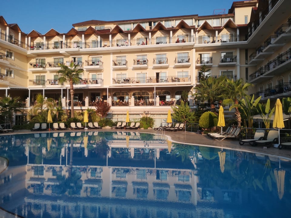 Außenansicht L'Oceanica Beach Resort