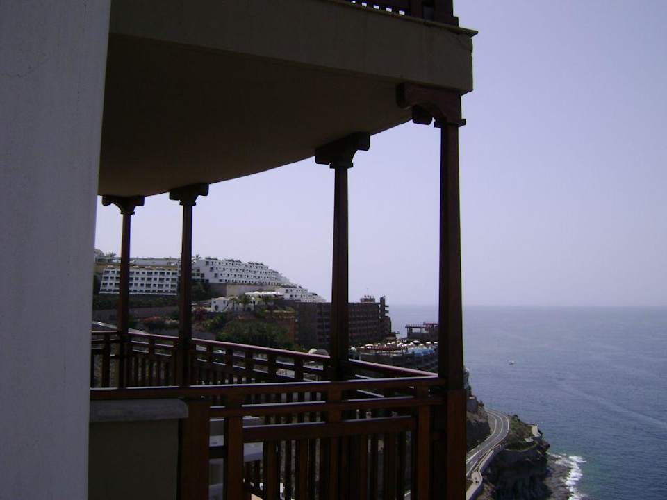 Widok z balkonu Hotel Riu Vistamar