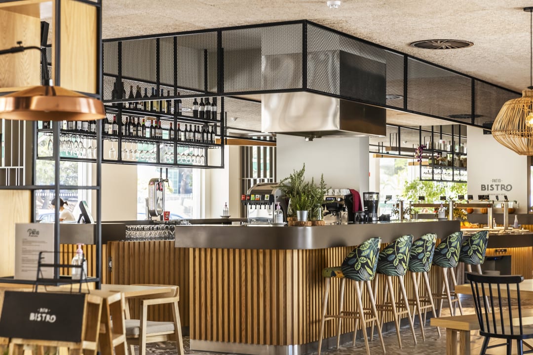 Gastro The Patio Suite Hotel