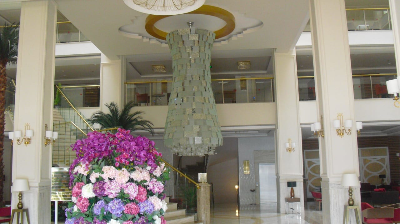Lobby Hotel Royal Garden Beach